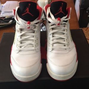 Air Jordan Fire reds 5 Retro